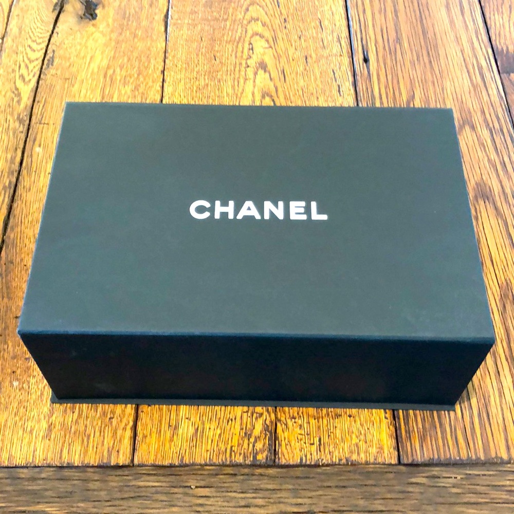 Empty Chanel Box great Condition